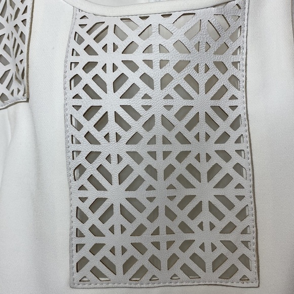 Etcetera White Sheath Dress with Leather Detail - Size 8 - Picture 12 of 16